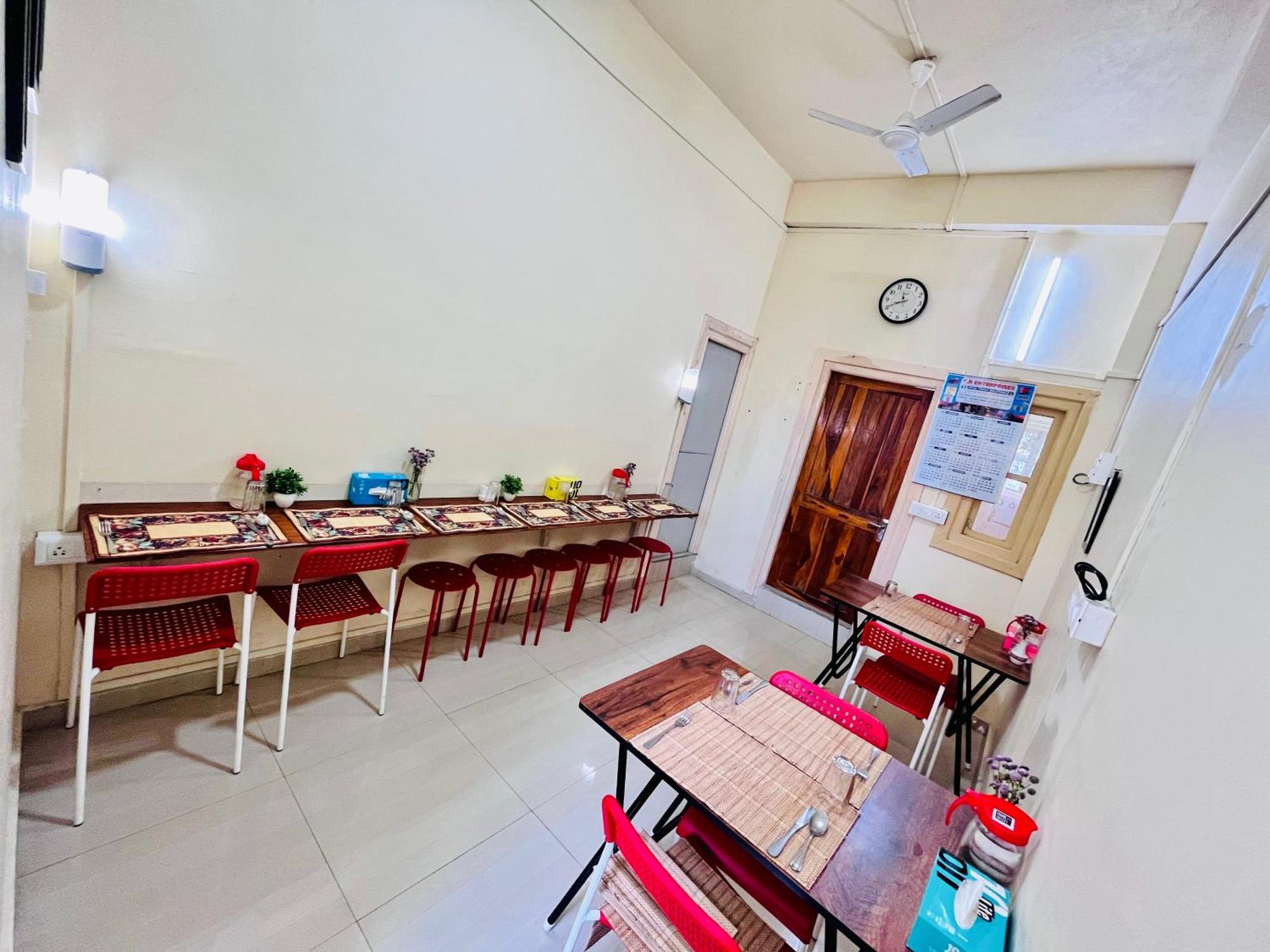 Aizawl Guest House Apartments Esterno foto