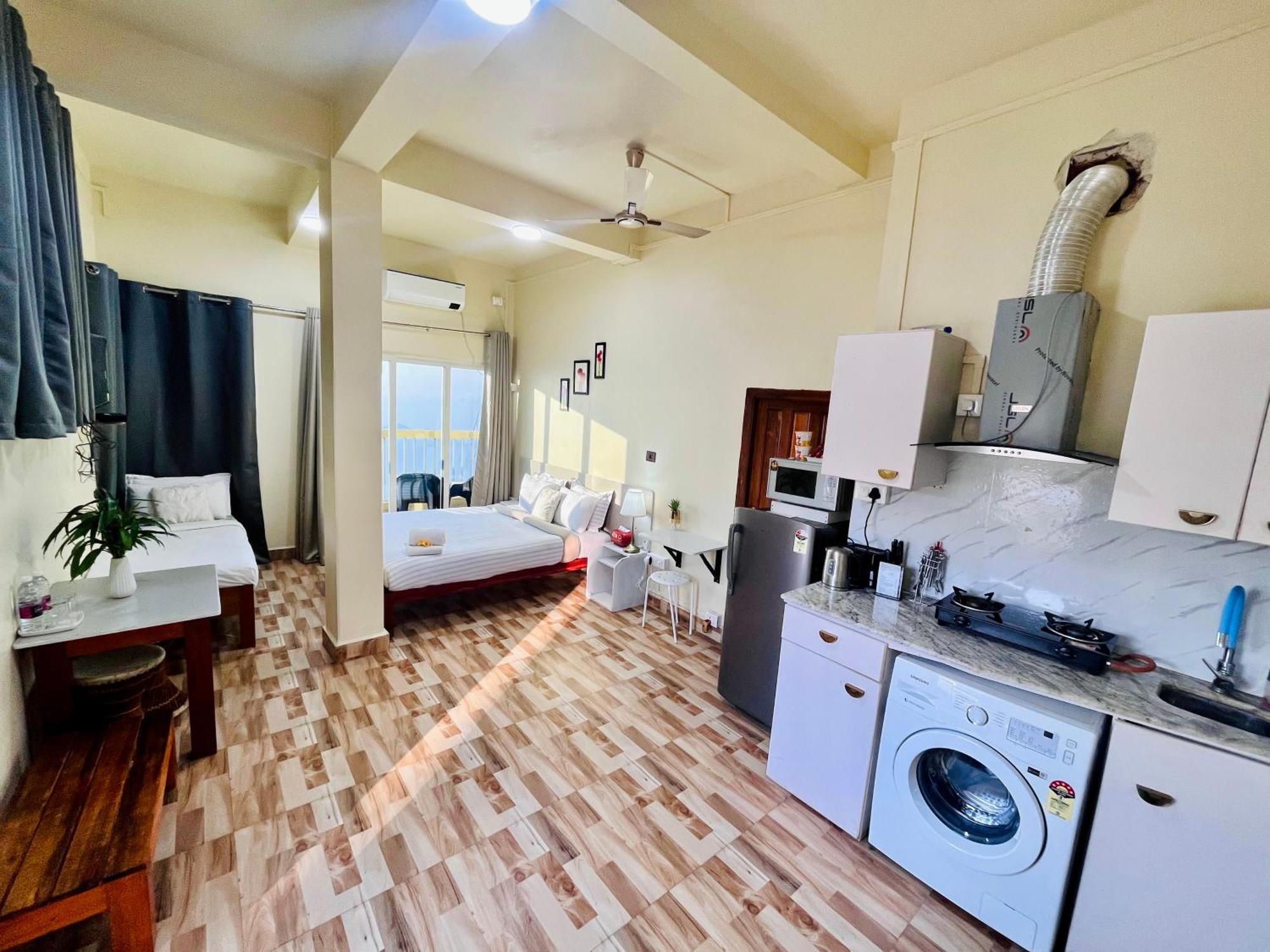 Aizawl Guest House Apartments Esterno foto