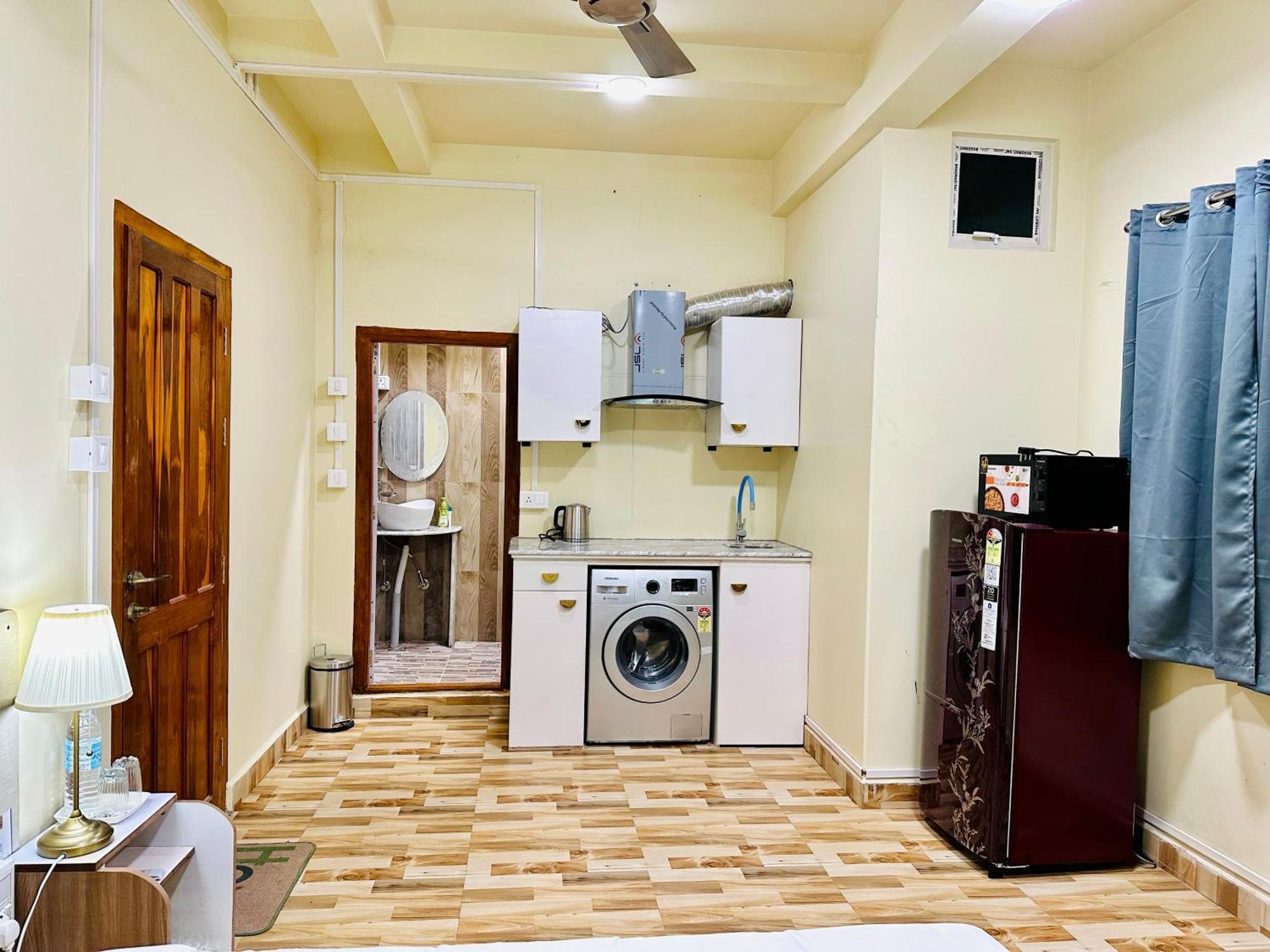 Aizawl Guest House Apartments Esterno foto