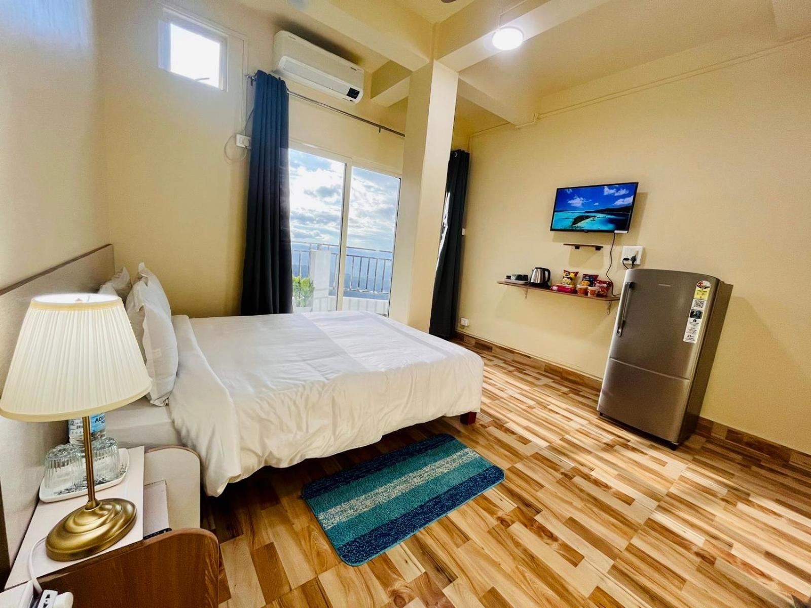 Aizawl Guest House Apartments Esterno foto