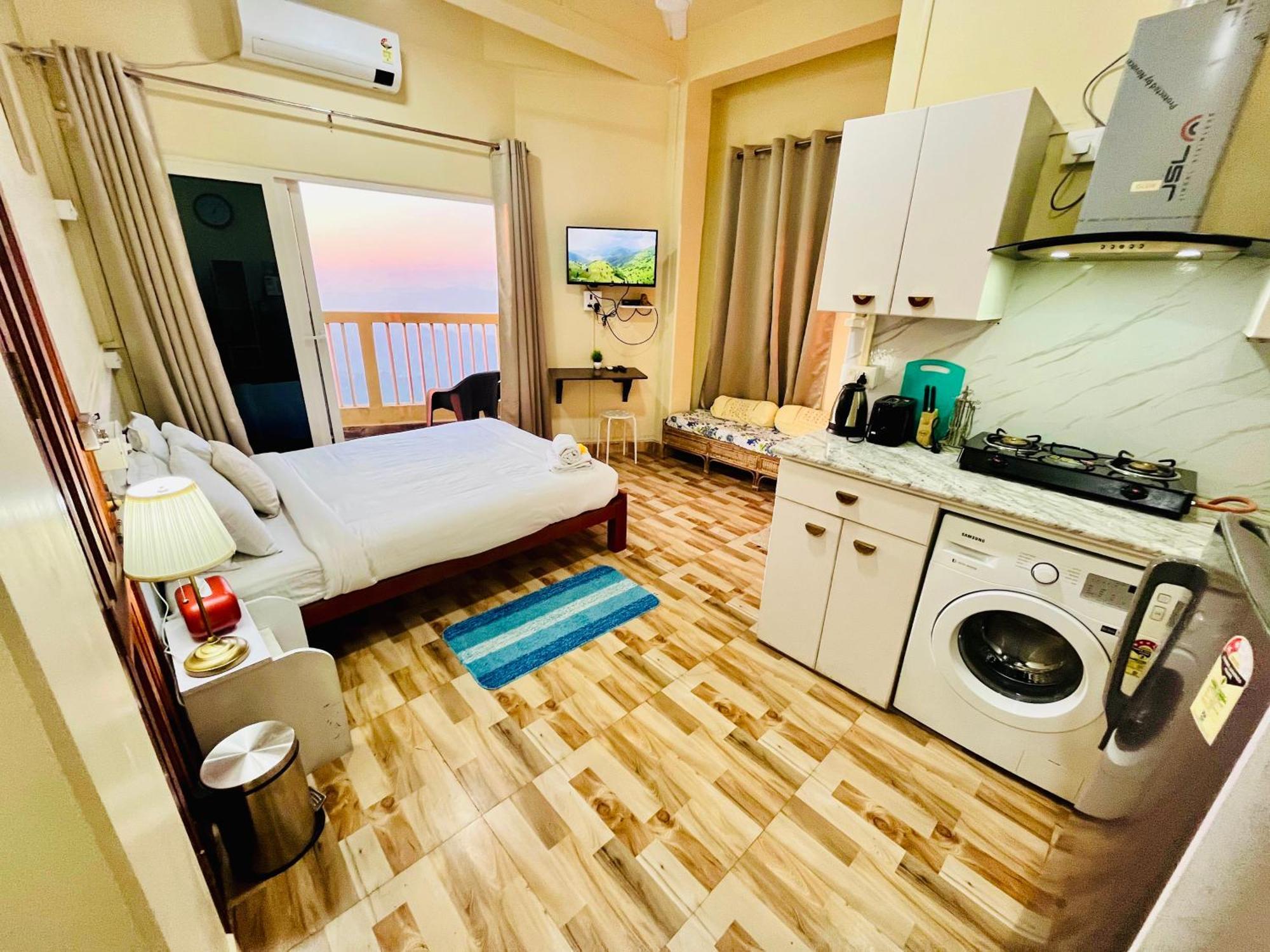 Aizawl Guest House Apartments Esterno foto